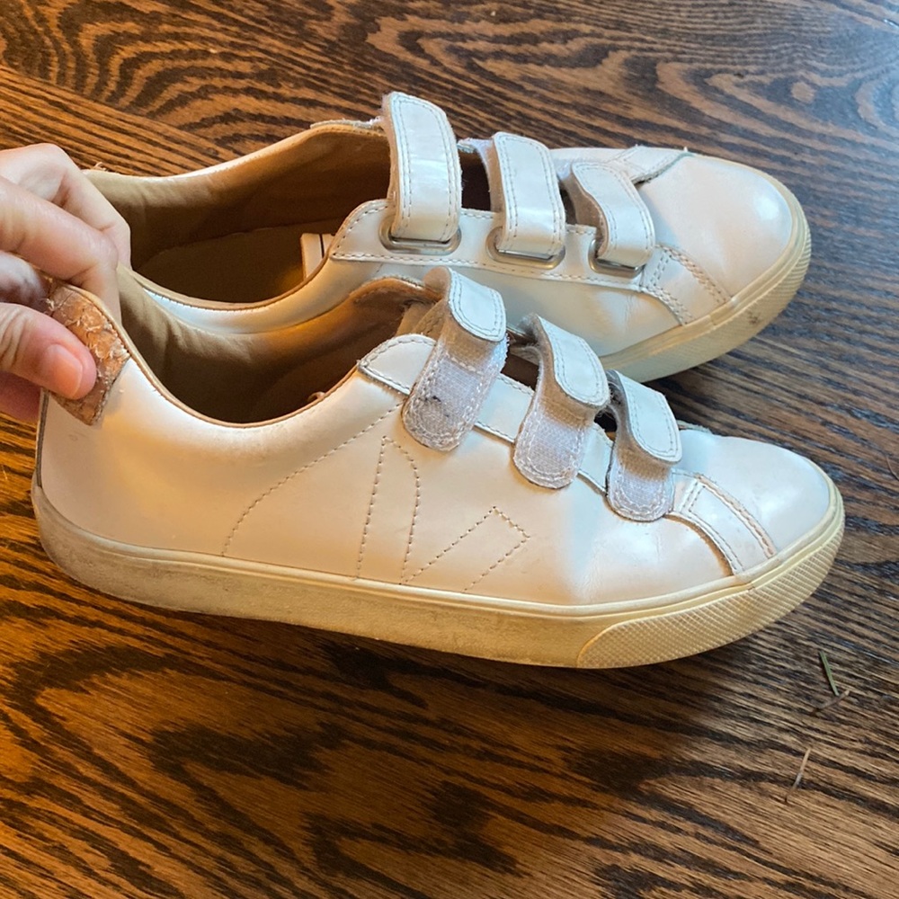 Veja Velcro Sneakers